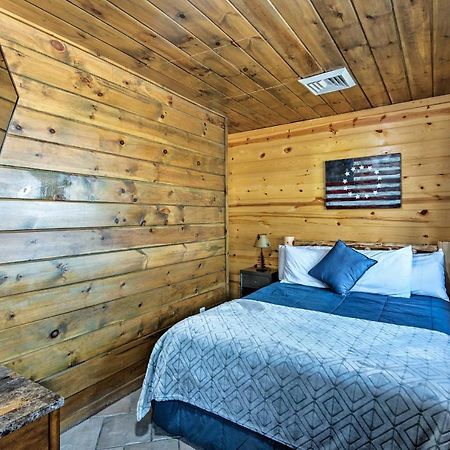Broken Bow Mountaintop Home With Hot Tub! 외부 사진