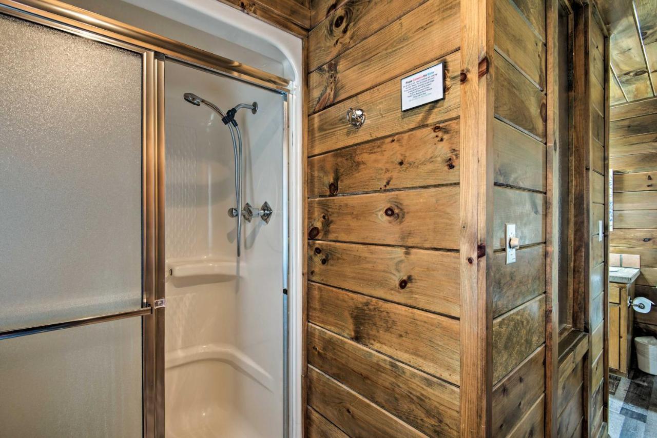 Broken Bow Mountaintop Home With Hot Tub! 외부 사진